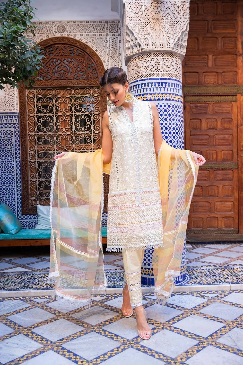 Sobia Nazir Luxury Lawn Collection 2020 – 12A